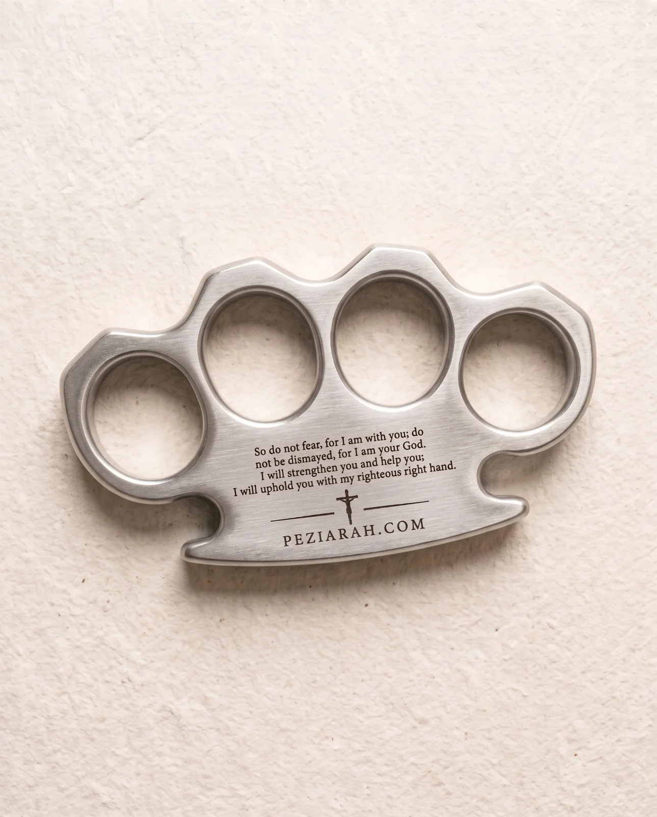 Knuckle Duster Yesaya 41:10 — stainless steel dengan ukiran laser Yesaya 41:10